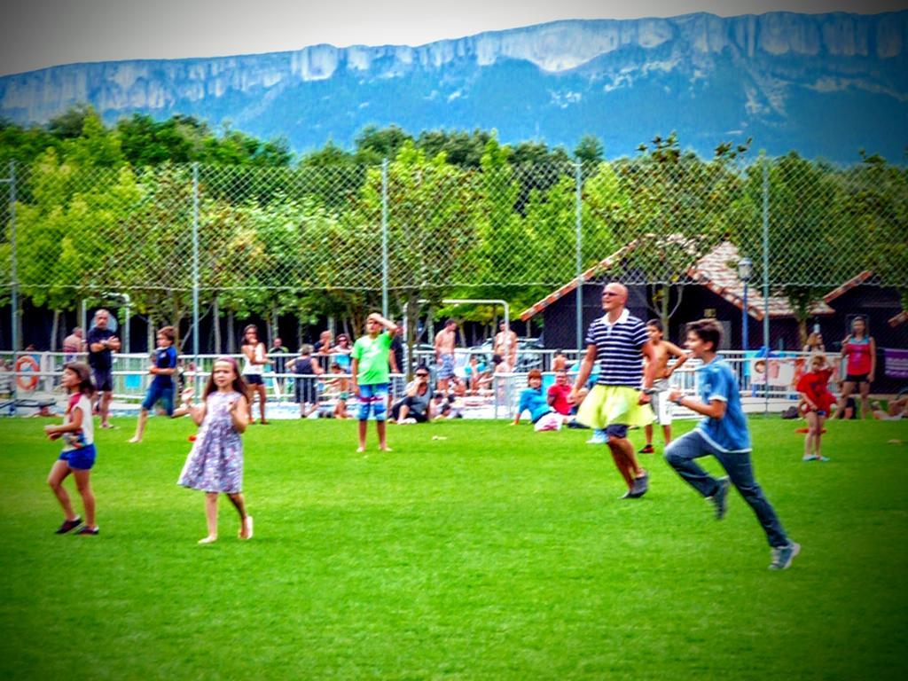 Camping Iratxe Ciudad De Vacaciones Ayegui Zewnętrze zdjęcie
